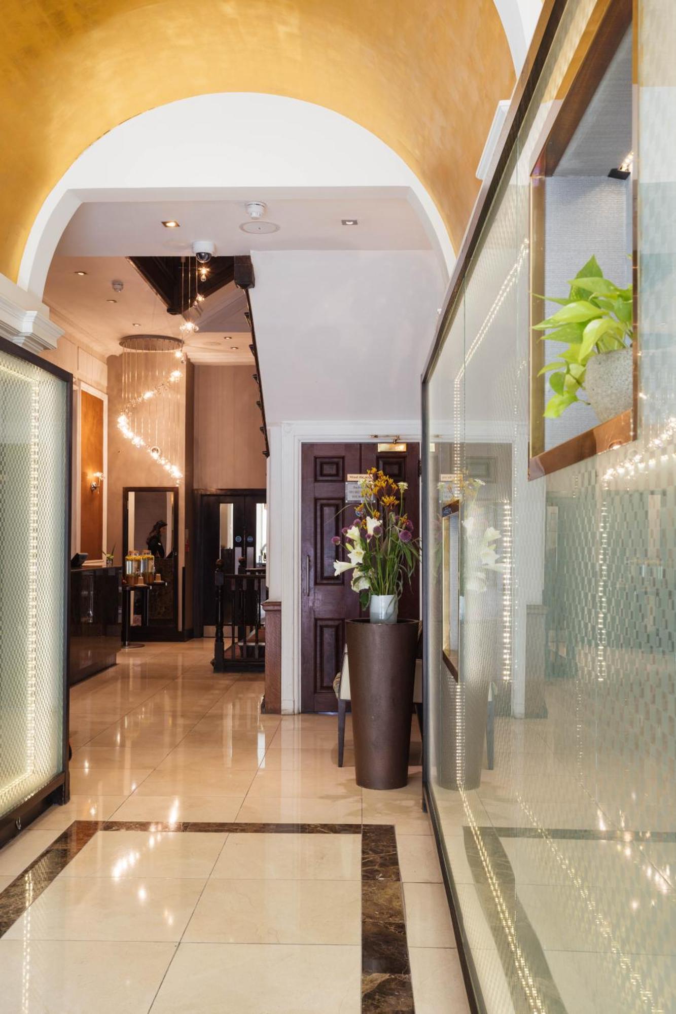 Park Grand Mayfair Londýn Exteriér fotografie Interior of the hotel